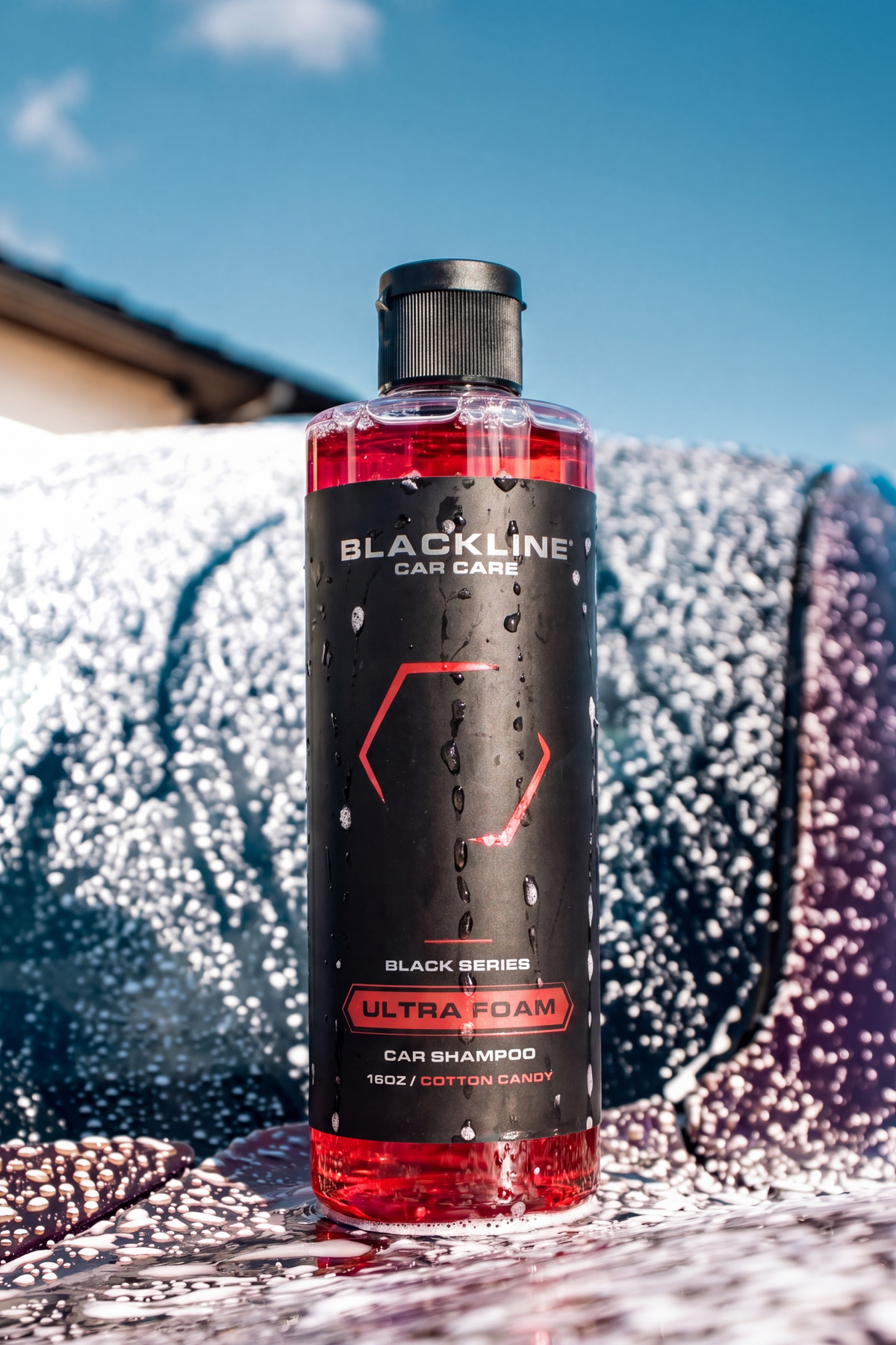 Blackline Ultra Foam 64oz Cotton Candy lifestyle photo during a foam wash.