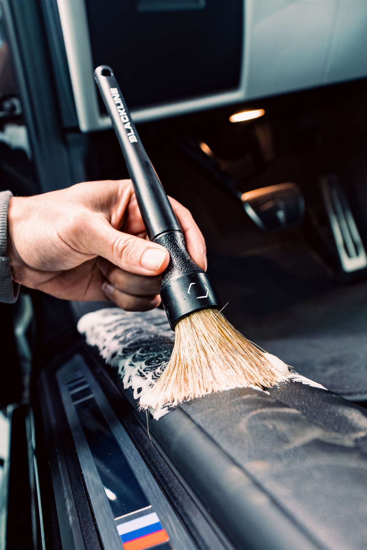 Blackline Boar's Hair Brush Set fanned out showing bristle detail